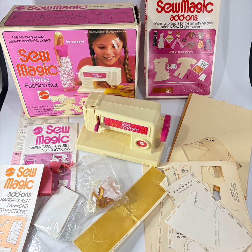 Vintage 1973 Mattel Sew Magic Barbie Fashion Set & Add-Ons 7726